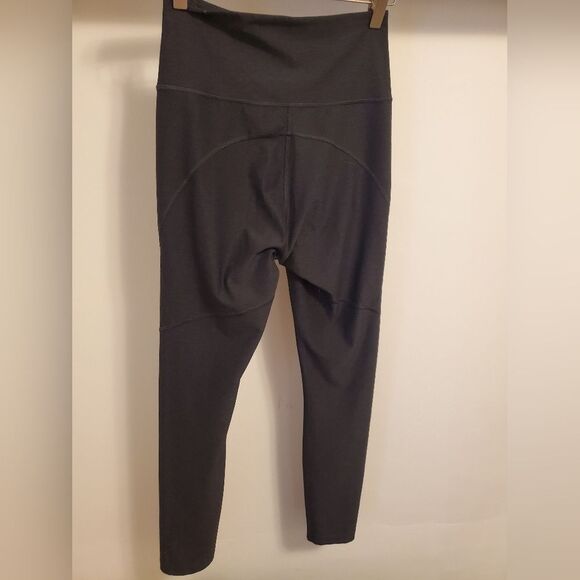 Outdoor Voices Warmup 7/8 Legging Midweight Gym Activewear Tight Dark Grey. S. - Picture 4 of 10